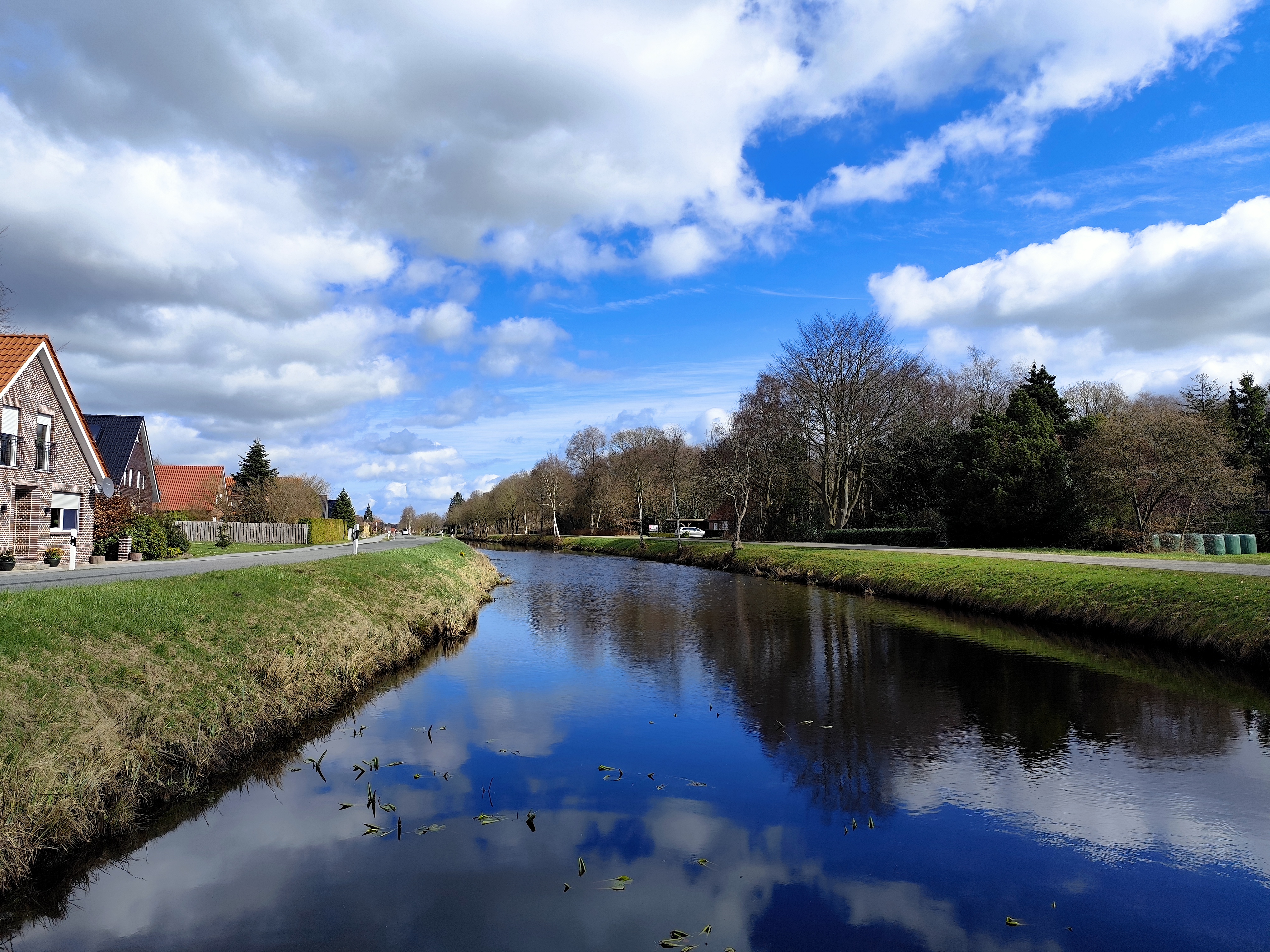 Canal waterway shaping settlement in Wiesmoor
